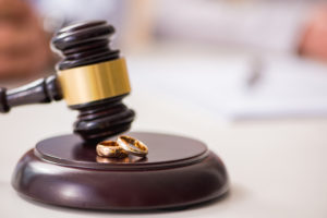 Divorce Lawyer Chicago, IL- gavel with rings